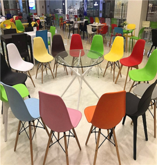 Garden Hotel Furniture Banquet PP Plastic Chair Chiavari Tiffany Chair