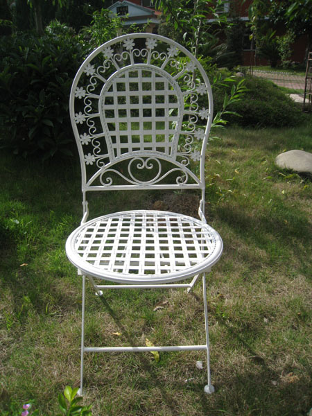 Antique White Iron Garden Chair (PL08-4903)
