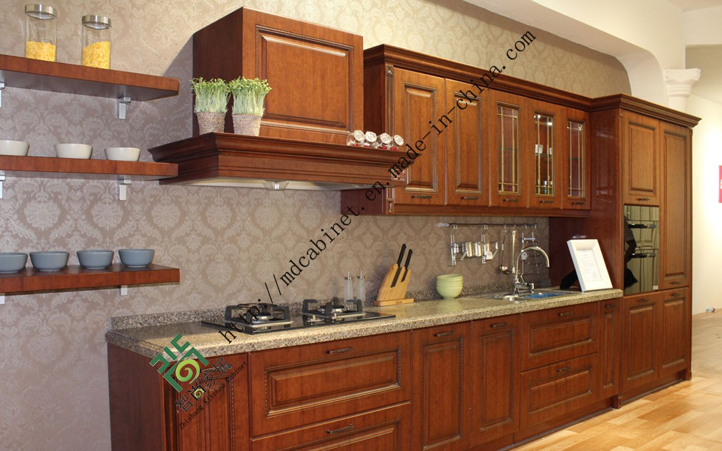Europe Modern Solid Wood Kitchen Cabinet (zs-303)