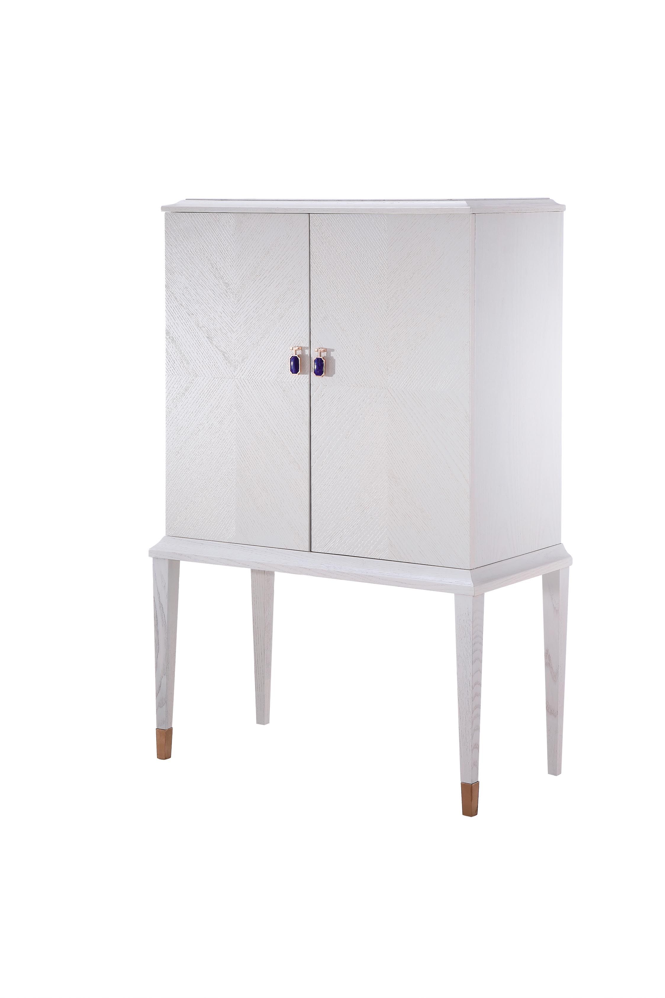 High Quality Living Room Wooden Storage Cabinet (RT1502-61)