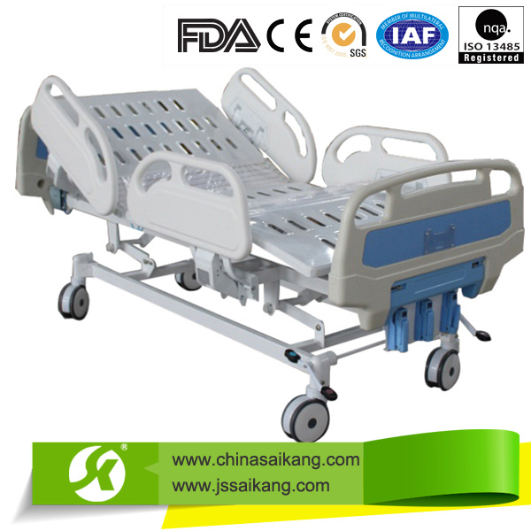 Hospital Furniture Manual Bed with Hand Control