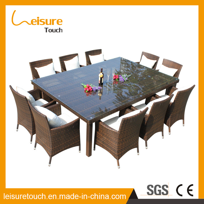 Popular Design Outdoor Garden Furniture UV-Resistant Rattan Chair Table Set