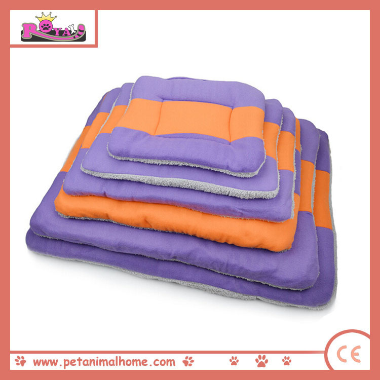 Hot Sale Warm Pet Bed for Dogs