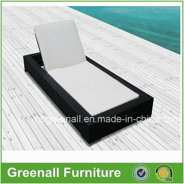 PE Rattan Chaise Lounge Hotel Furniture