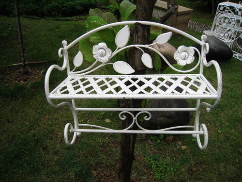 Antique White Wall Shelf with Towel Rack (PL08-5166)