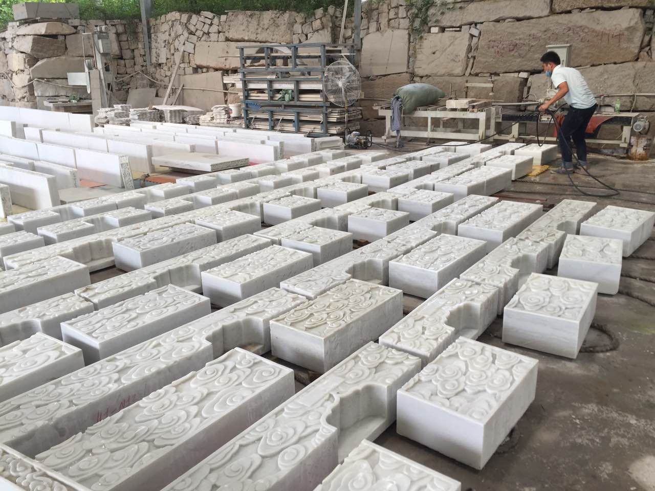 Beautiful Natural Stone Sculpture for Basement by Water Jat Machine
