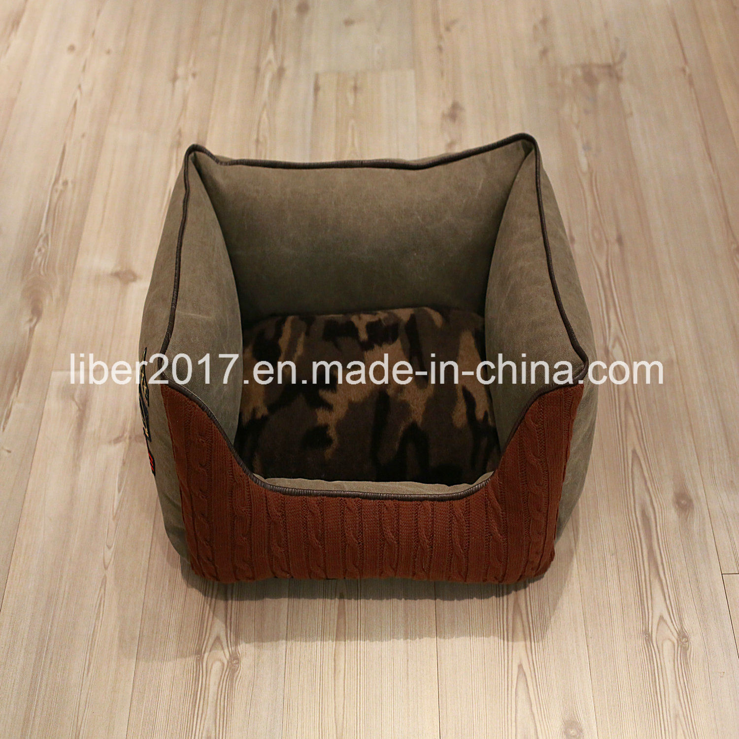 Luxury Fashion Knitted Fabric Pet furniture Products Dog Beds Sofa