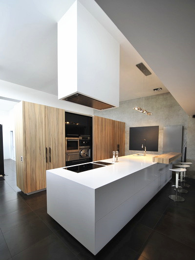2015 Best Selling Wood Kitchen Cabinet (GLOE177)