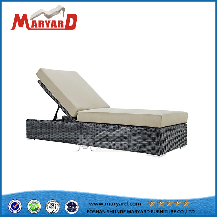 Latest Design Popular Style Adjustable Wicker Sun Lounger
