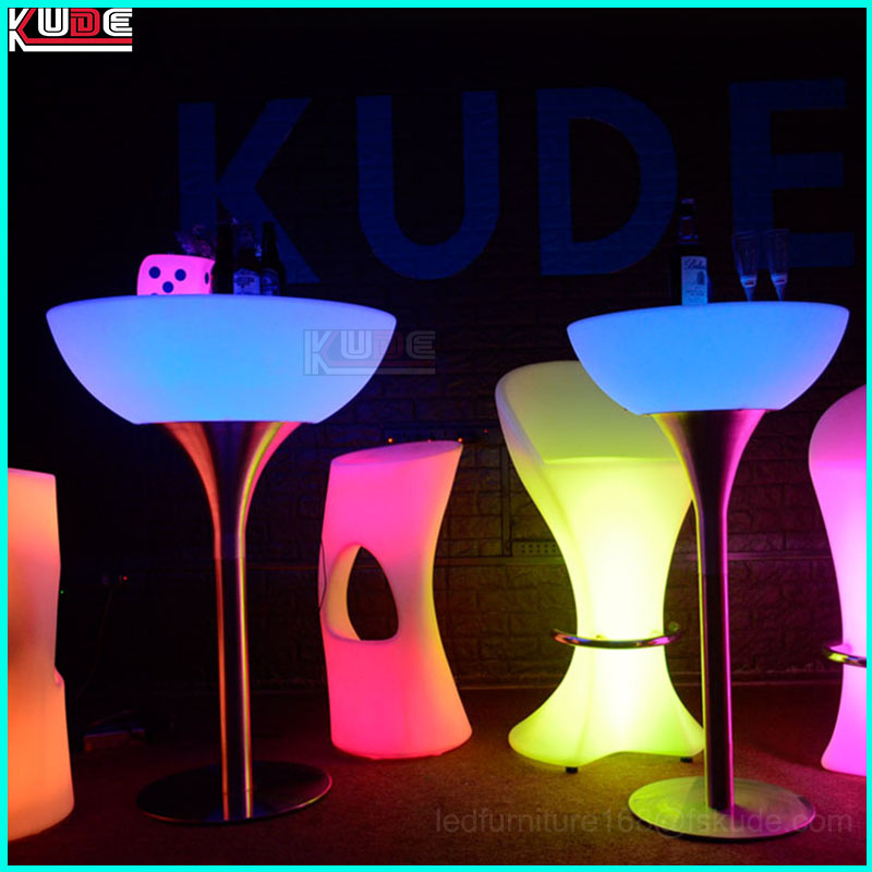 LED Lighted Cocotail Table for Ambiance Lighting