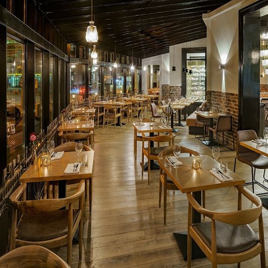 Wholesale Wooden Cafe Restaurant Furniture for Table and Chair Set