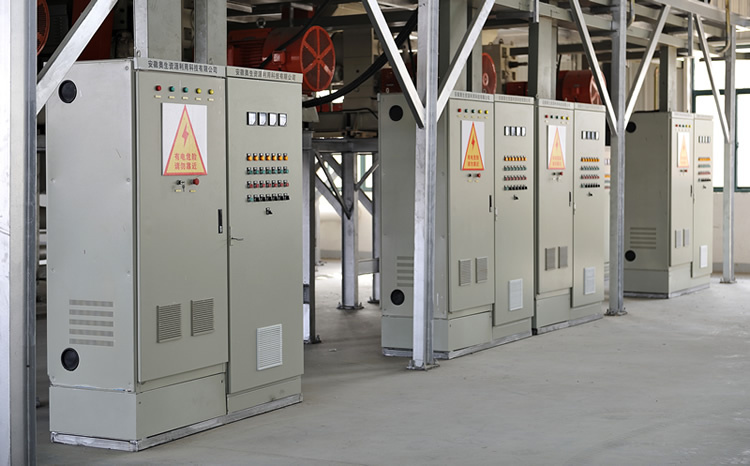 Electrical Control Cabinet for Processing Waste Plastic to Oil