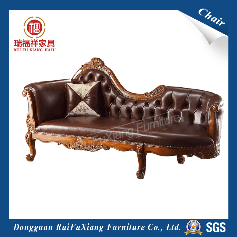 O213 Chaise Lounge