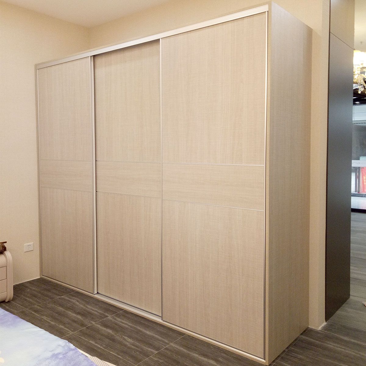 Bedroom Furniture Wardrobe Cabinet