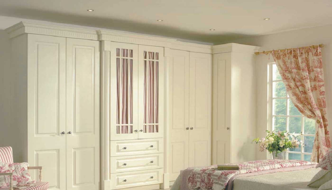 Modern Design MDF White Lacquer Storage Cabinet Wardrobe Cabinet