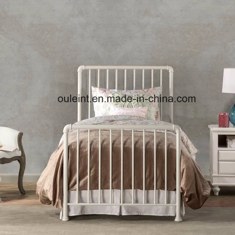 Antique Metal Single Bed Bedroom Bed (OL17220)