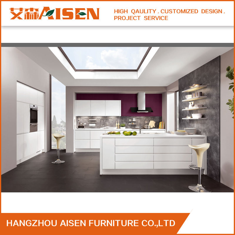 Saving Space Customized Modern Kitchen Cabinet