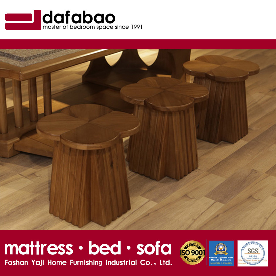 Hot Sale Soft Comfortable Solid Wood Chair (CH-617)