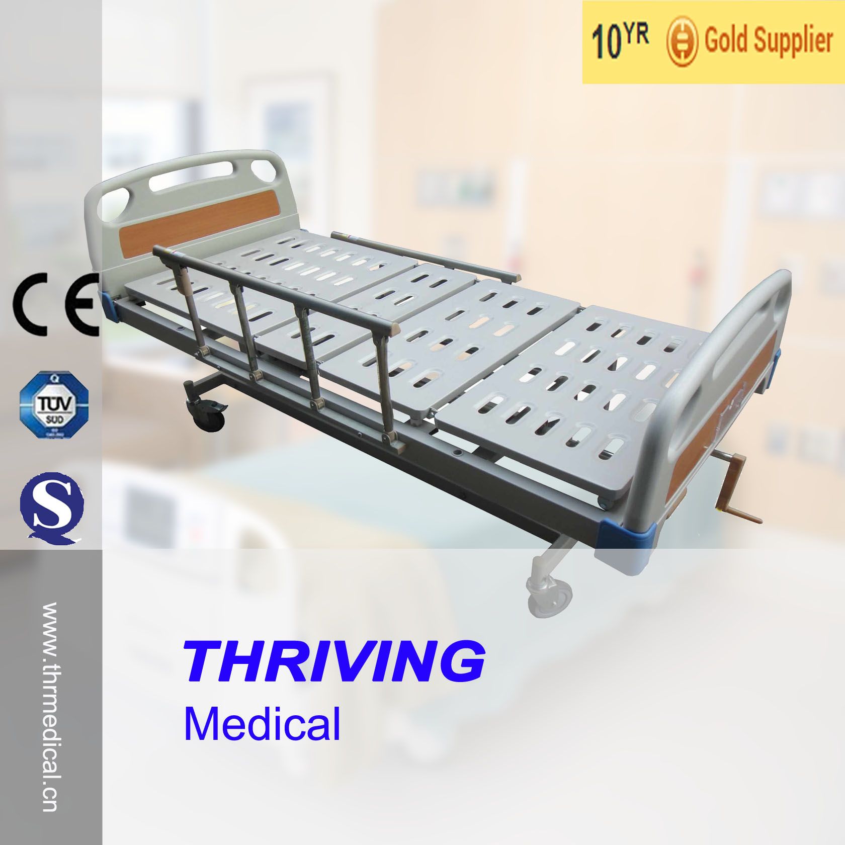 CE Quality! 3-Crank Manual Hospital Bed (THR-MB007)