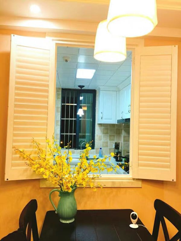 Interior Decorative Basswood Plantation Shutter with Good Quality