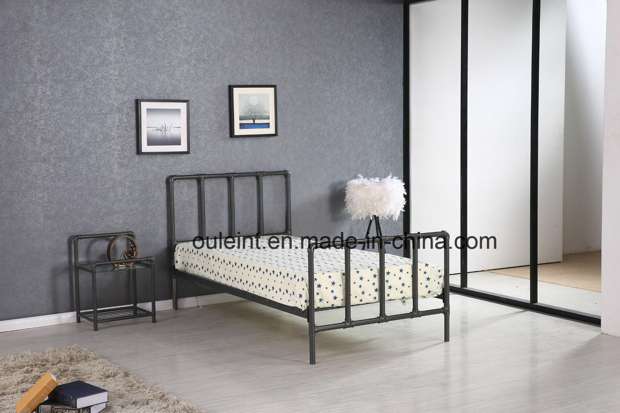 Antique Industrial Metal Single Bed (OL17134)
