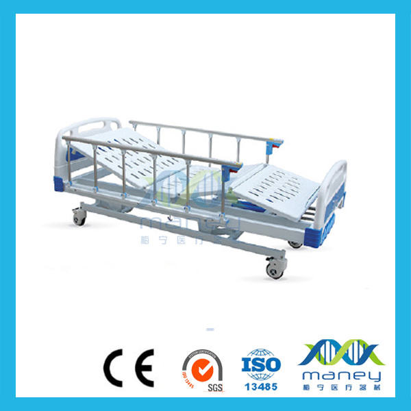 Manual Four Crank Nursing Bed for Hospital