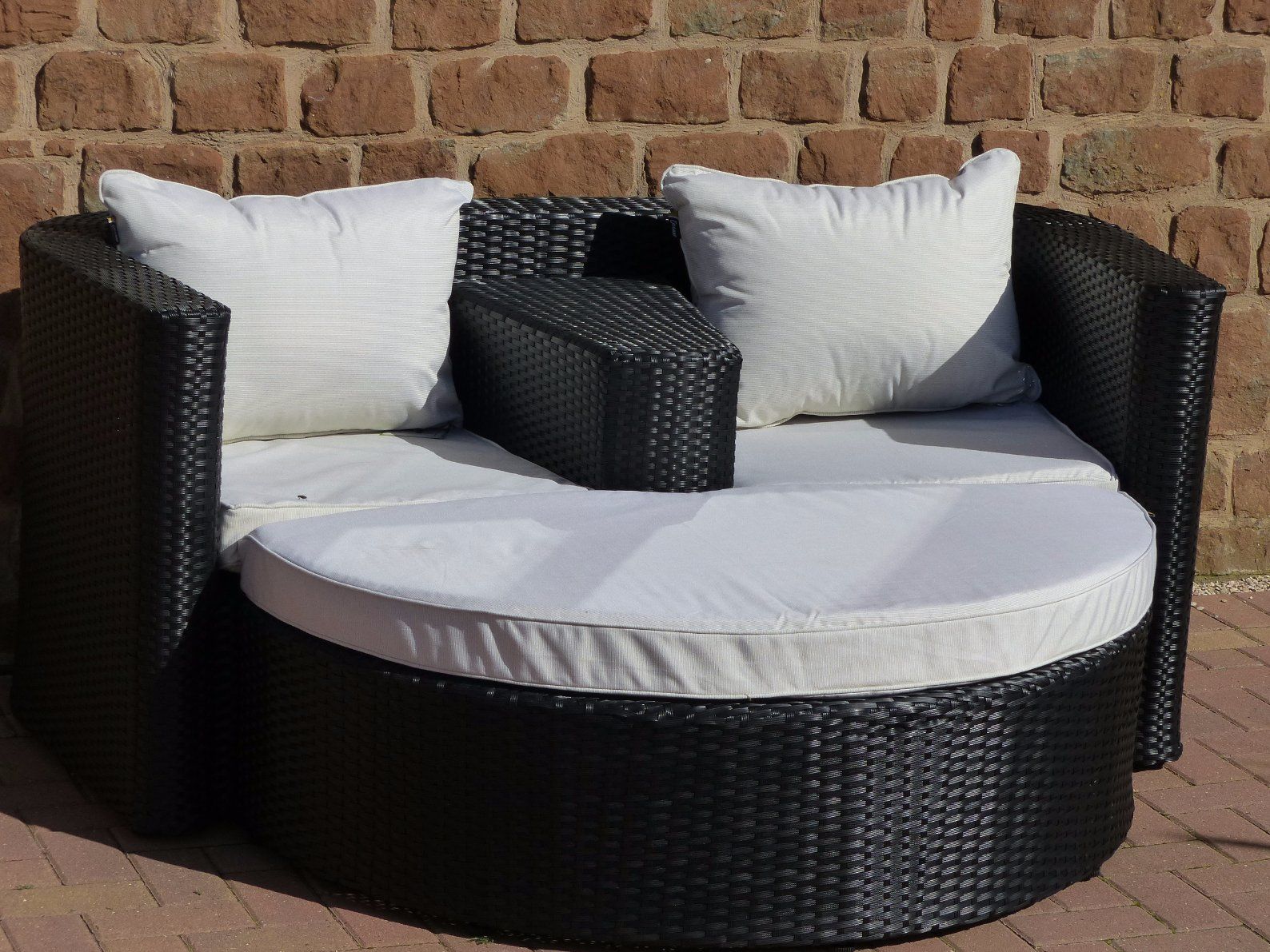 Venice Rattan Love Seat