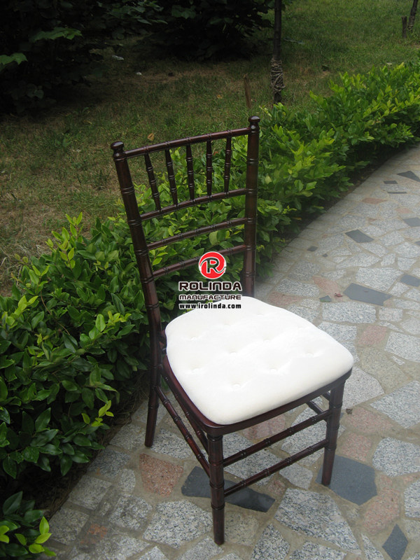 Commerical Furniture Wooden Chiavari Chairs in 2016