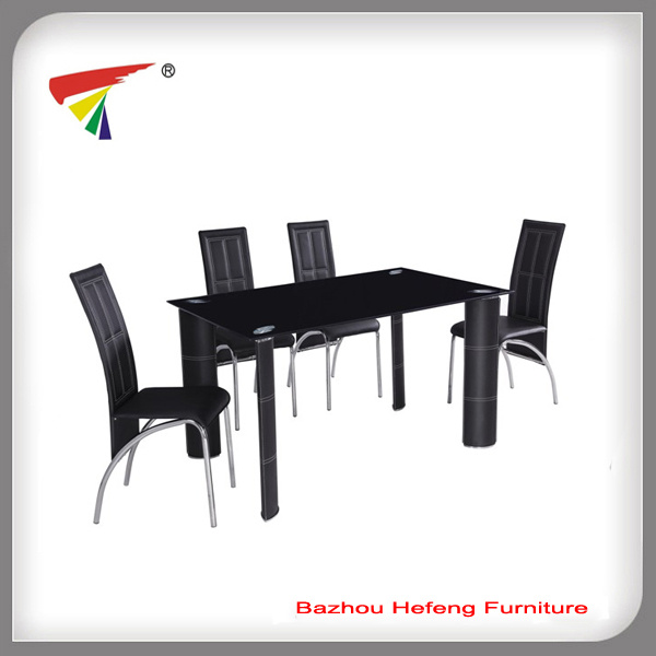 2017 Unique Design Glass Dining Tables (DT056)