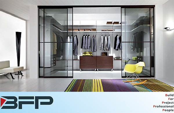 Wooden Walk in Wardrobes with Sliding Class Door