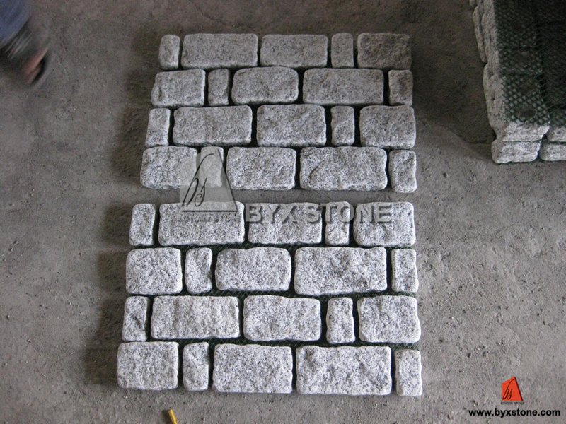 G603 Light Grey Granite Tumbled Cobblestone for Driveway Paving