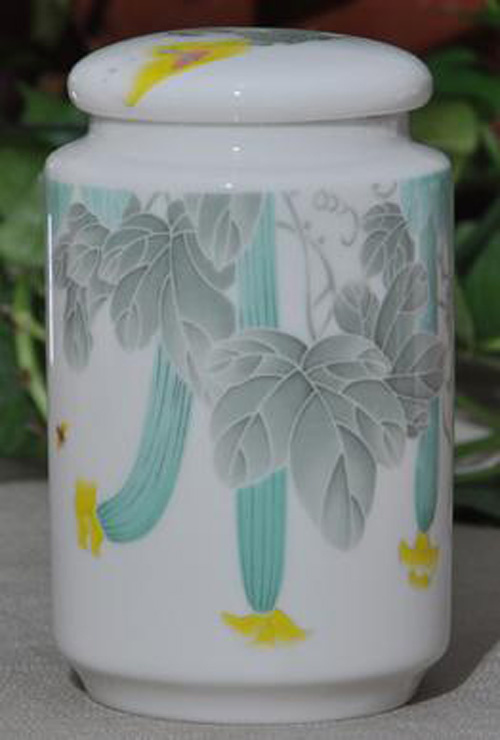 Chinese Antique Reproduction Ceramic Spice Jar