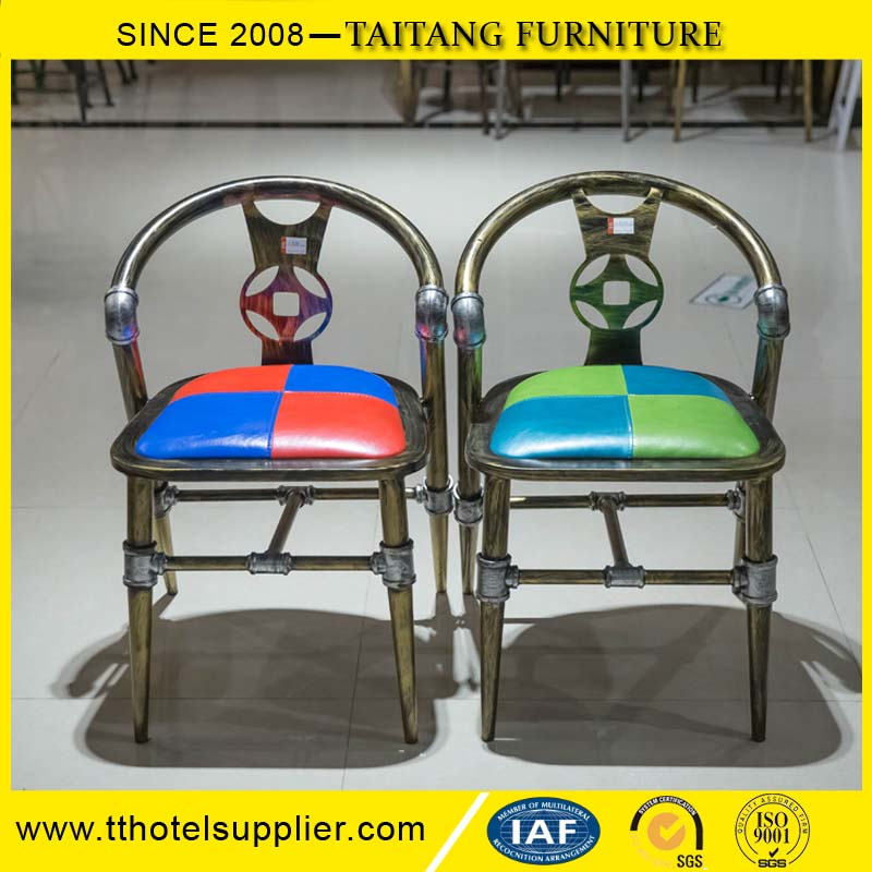 Restaurant and Bar Modelled After an Antique Chair Furniture