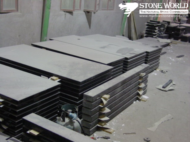 Granite Stone Monument / Tombstone with Custom Design - Tt25