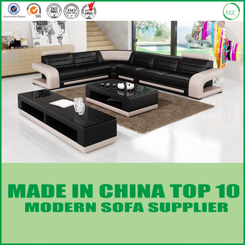 Wooden Furniture Leather Sectional Sofa with Chaise