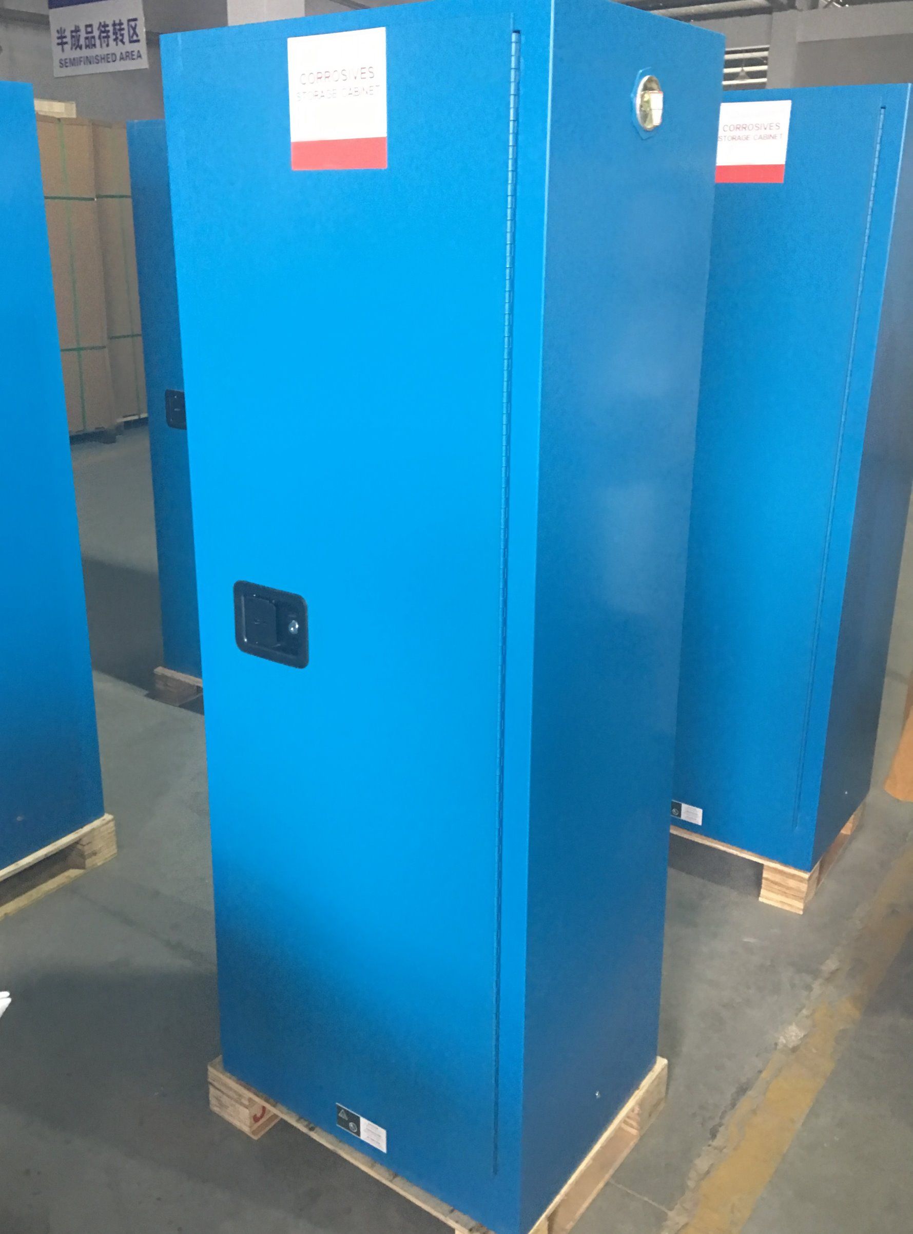 Industry and Lab Use 45 Gallon or 170L Acid and Corrosive Storage Cabinet-Psen-R45