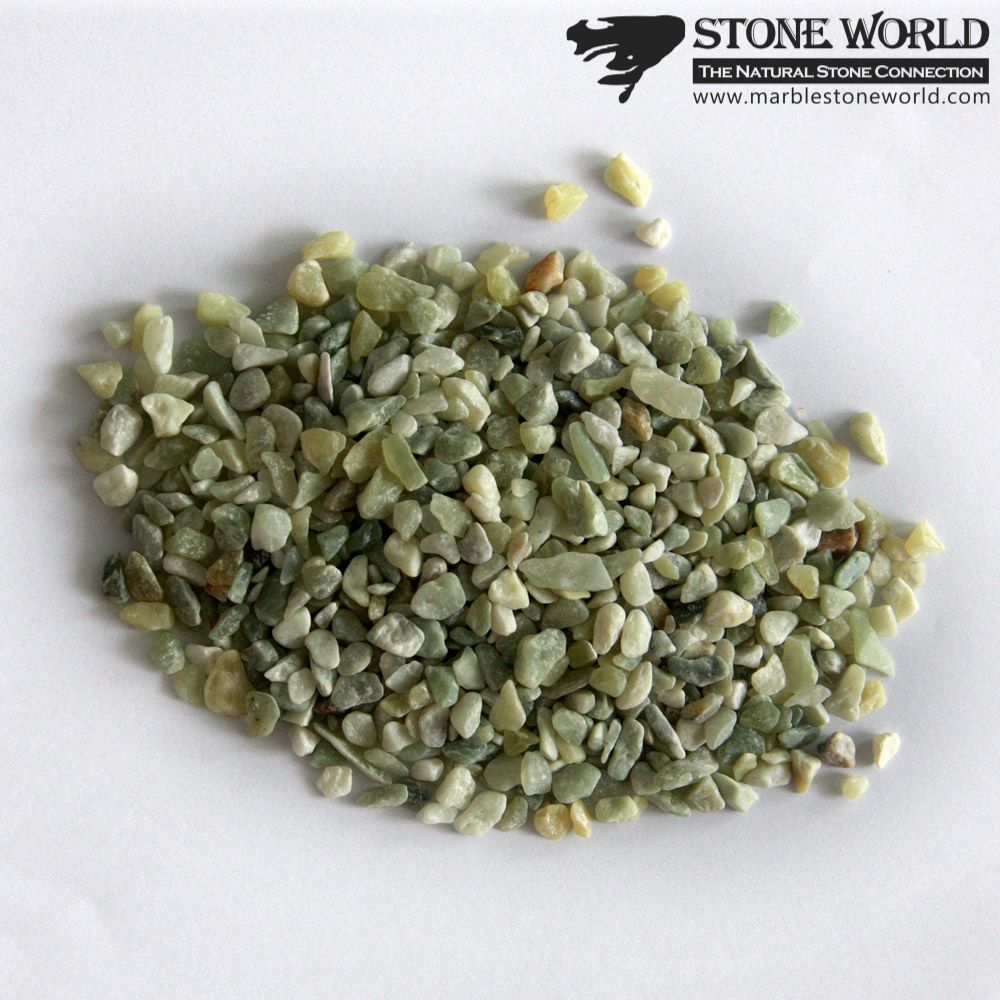 Polished Green Pebble River Stone for Landscape & Garden Decoration (RS-003)