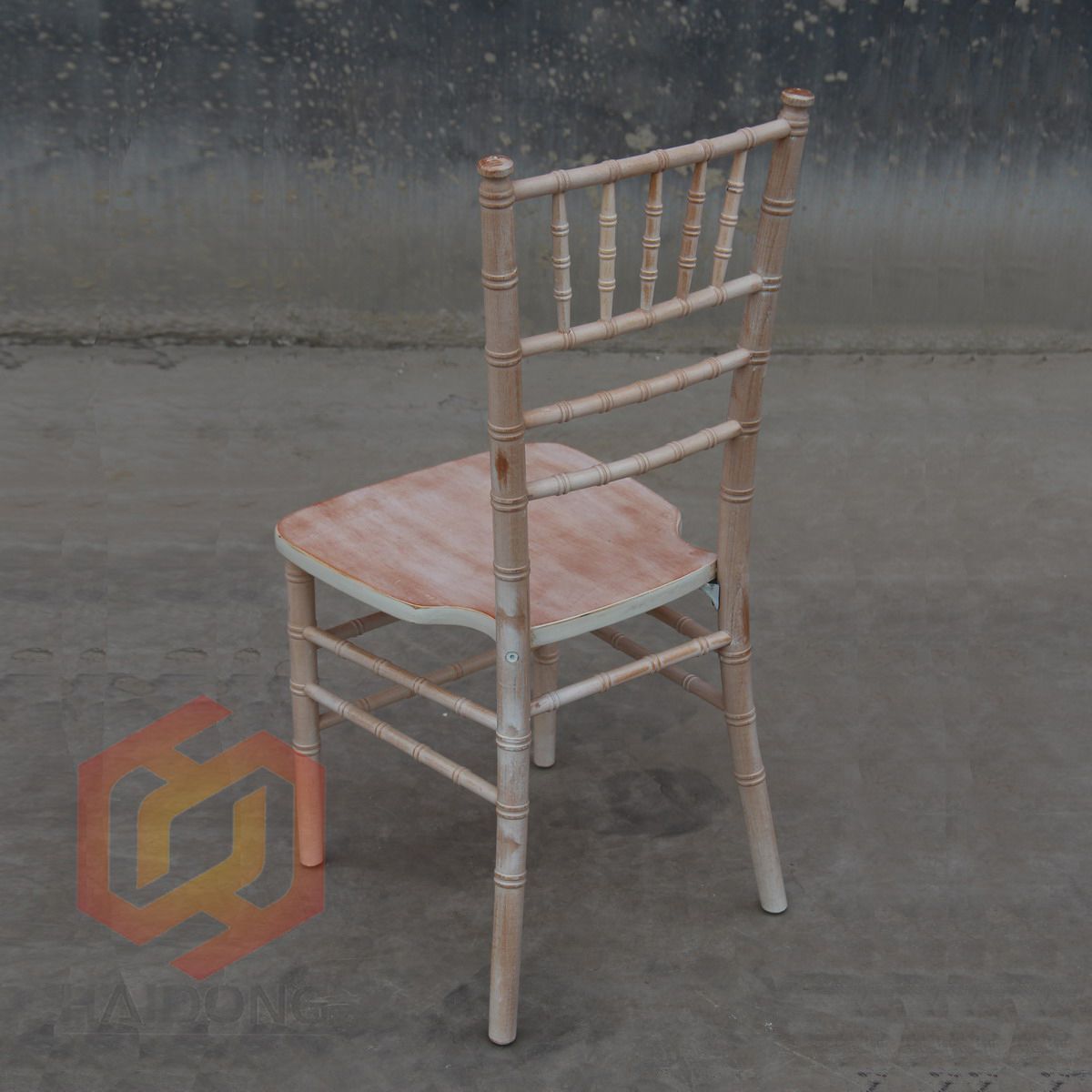 Wholesale Supply Wood Chiavari Rental Wedding Banquet Event Chair