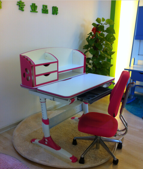 Wooden Kids Furniture Kids Desk and Chair Set