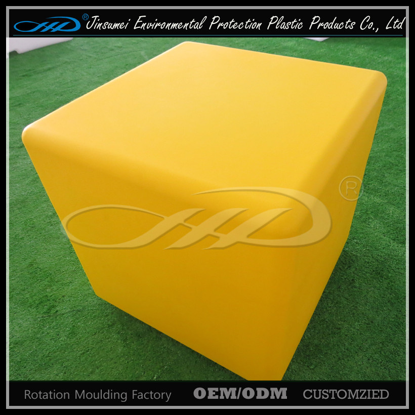 Illuminated Flashing Color Changing LED Cube for Outdoor Used