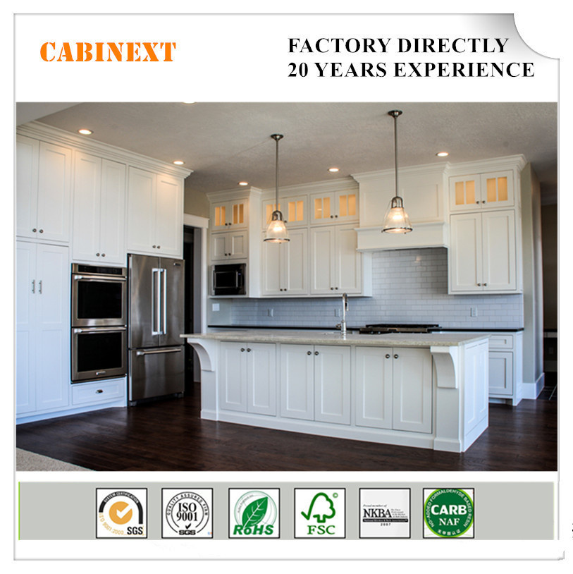 CB2018 Morden Furniture White Shaker Kitchen Cabinets Solid Wood OEM