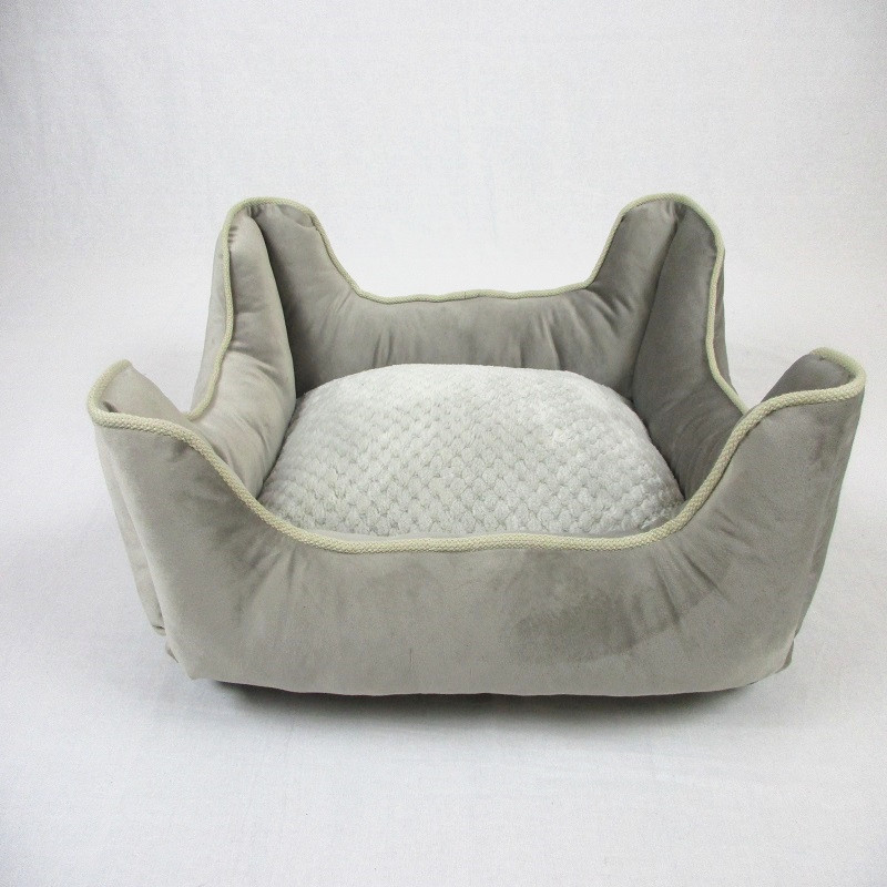 2018 OEM Customized New Beige Superfine Velvet Super Soft Plush Cushion Cat Pet House Dog Bed