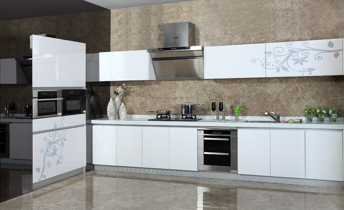 2017 Latest Design Lacquer & Veneer Kitchen Cabinet (zz-058)