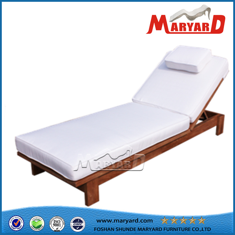 Foldable Outdoor Teak Wood Sun Lounger for Garden Furniture
