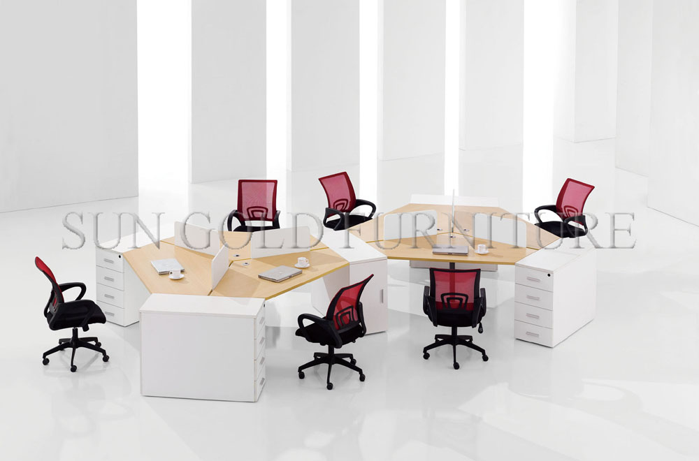 Modern Design Cubicle 120 Degree Office Workstation Wooden Furniture