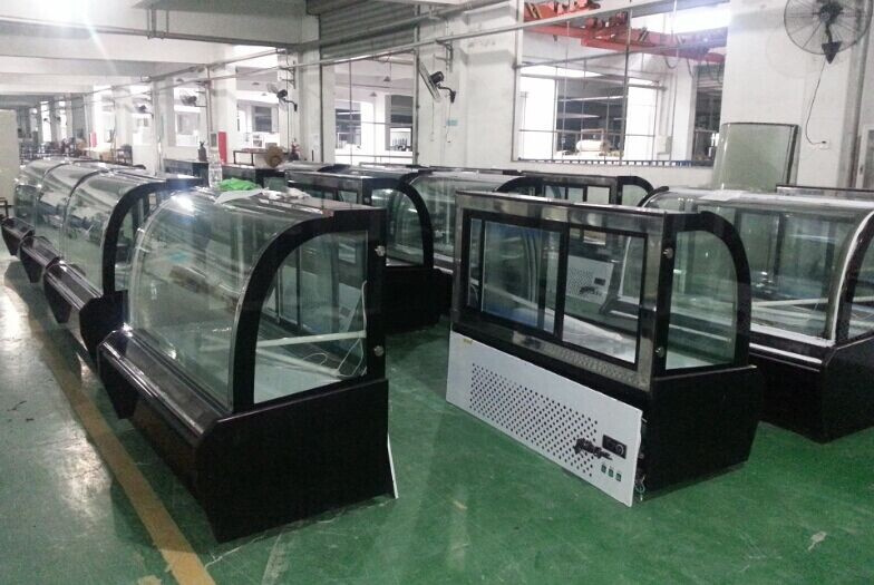 1.2 Meters 3 Layers Curved Cake Display, Display Cabinet