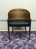 Bentwood Lounge Chair with PU Leather Cushion for Cafe (FOH-BCC34)