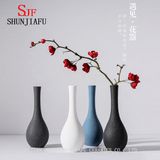 Simple European Style Household Decoration Is Simple Modern White and Black Ceramic Vase/Flower Vase