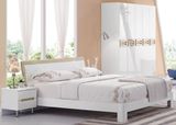 New Elegant Design High Gloss Lacquered Modern Bedroom Furniture (HC917)