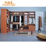 European Style Solid Wood Bedroom Clothes Wardrobe Furniture